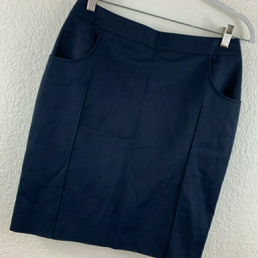 AKRIS Switzerland Classic Pencil Skirt size 8